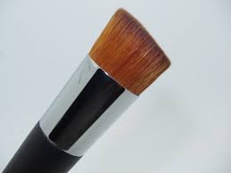 dior backse foundation brush