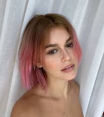 In a time when hair color trends are getting bolder and bolder, you might be asking yourself, what color should i dye my hair? and layer a handful of shades of honey blonde hair color as an easy way to add depth and dimension to your look. Kaia Gerber Has Dyed Her Hair Pink Like Kurt Cobain Watch