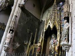 Find images of barcelona church. Possibly The Oldest Church In Barcelona Old Church Old Churches Historical Place