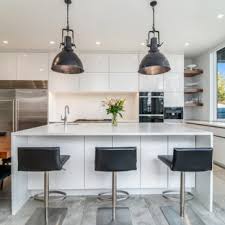 Get ideas for backsplashes in small kitchens, and prepare to install an efficient and attractive backsplash in your home. 75 Beautiful Quartz Backsplash Pictures Ideas Houzz