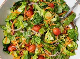 Fresh Garden Salad Vinaigrette