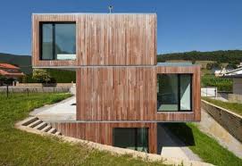 Con idealista es más fácil. Curiosa Casa De Madera Prefabricada En Cantabria Arquitectos Arquitectura Arquitectura De La Casa