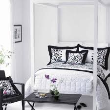 timeless black and white bedroom ideas