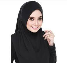 Bawal sarong multistyle from tudung travel. Tudung Sarung Mosscrepe Soft Awning Muslimah Fashion Scarves On Carousell