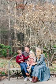 See more ideas about christmas photos, christmas pictures, christmas photo cards. Family Holiday Photo Outfit Ideas Lindsey Regan Thorne