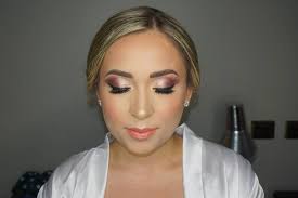delia velásquez makeup artist
