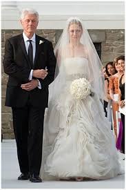 Clinton, 30, wore a floor length veiled gown while mezvinsky, 32, who is jewish, wore a yarmulke and a tallit prayer shawl. Pin On Dresses