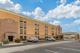 hotels near me choice hotels book now