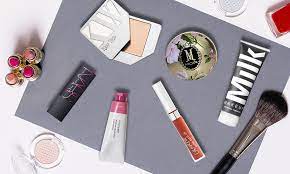 12 luxury cosmetic packaging design