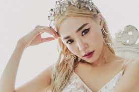 Tiffany Young Lips On Lips Hits New Peaks On Independent