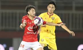 Nguyễn thế anh, born october 7, 1986) is an american soccer midfielder for ho chi minh city in the v.league 1. Lee Nguyen Vnexpress International