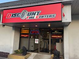 Discount Tire Centers opens second location