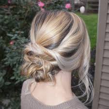 If you are really looking to style your hair with curls for your graduation ceremony, do yourself a favor and keep them this hairstyle will be perfect for any graduation pictures you take and should stay in place all throughout the night. 20 Easy Prom Hairstyles For 2021 You Have To See