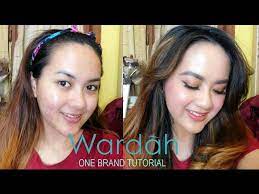 tips makeup cover jerawat