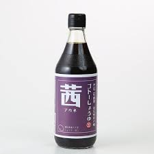 https://japanesetaste.com/blogs/japanese-taste-blog/only-a-gluten-free-alternative-everything-you-need-to-know-about-tamari-sauce gambar png