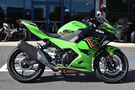 2023 Kawasaki Ninja? 400 KRT Edition ABS | Moto Member