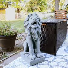 Sitting Lion Outdoor Statue Xca 635
