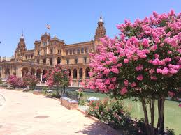 visit parks gardens in seville spain