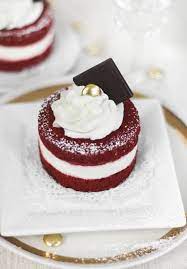 Red Velvet Individual Cakes gambar png