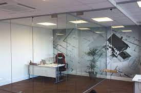 a guide to soundproofing glass offices