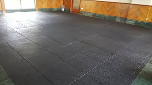 versafit rubber flooring tile 1m x 1m