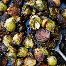 balsamic roasted brussels sprouts with