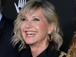 Her family moved to australia when she was 5. Olivia Newton John Says Cannabis Has Shrunk Tumours In Third Cancer Battle Mirror Online
