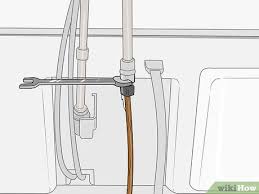 4 ways to fix a leaking refrigerator