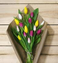 We can help you find the perfect flowers and deliver them throughout des moines and the surrounding area. Des Moines Florist Des Moines Ia Flower Delivery Avas Flowers Shop