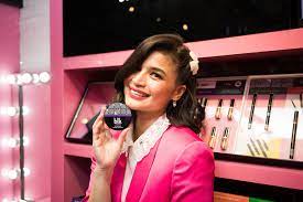 this is how anne curtis does her makeup