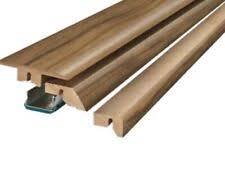 handsed wood plank laminate