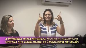 Resultado de imagem para Primeira-dama Michelle Bolsonaro quer atuar em trabalhos sociais
