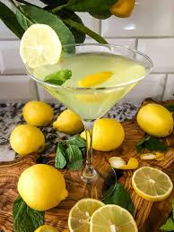 amalfi martini limoncello three