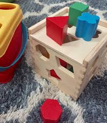 shape sorting toys and their benefits