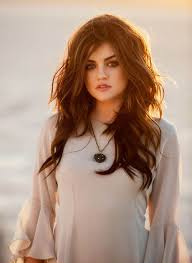 Résultat de recherche d'images pour "aria pretty little liars"