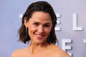 jennifer garner went makeup free on