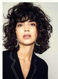 The best feature of this kind of hairstyle is probably the side swept bangs. Fluffy Layered Bob Hairstyle Medium Charming Synthetic Curly Hair Women Wigs Ebay