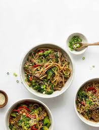 sesame ginger beef udon bowls with