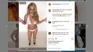 And so, below we have the 16 most scandalous britney spears photos of all time. Britney Spears Instagram Beitrage Schockieren Fans Computer Bild