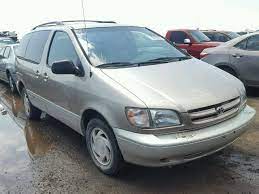 used 2000 toyota sienna le car for