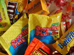 Where Did the Fear of Poisoned Halloween Candy Come From? | Arts & Culture|  Smithsonian Magazine