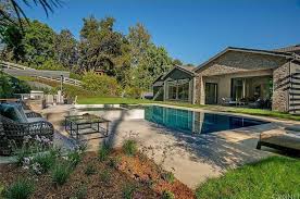 Kris Jenner S Hills Home 9 925m