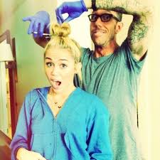 10 trendy short hair cuts for women. Miley Cyrus Haircut Singer Chops All Her Hair For A Platinum Blonde Pixie Cut Photos Poll Huffpost Life