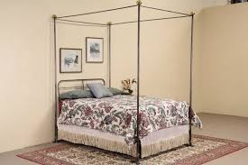 Full Size Canopy Bed Visualhunt