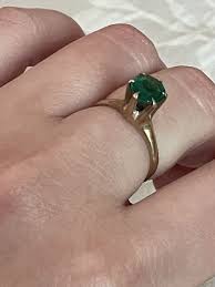 vine 10k yellow gold green solitaire