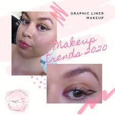 graphic eyeliner makeup look a woman