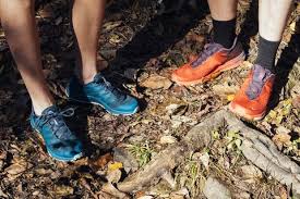 A low heel drop encourages a midfoot or forefoot strike. Best Trail Running Shoes 2021 Best Off Road Running Shoes