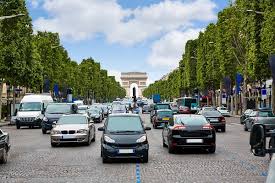 petrol and sel cars in paris