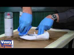 How To Spray A Leather Shoe