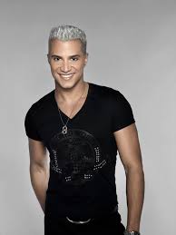jay manuel in control with manual